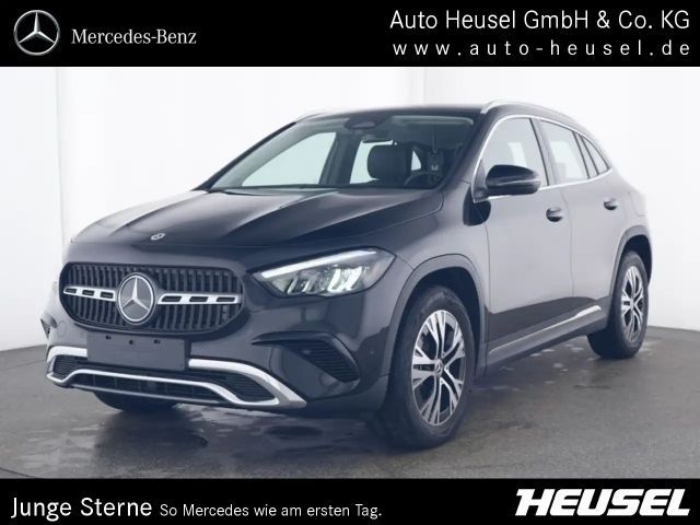 Mercedes-Benz GLA 180 Progressive