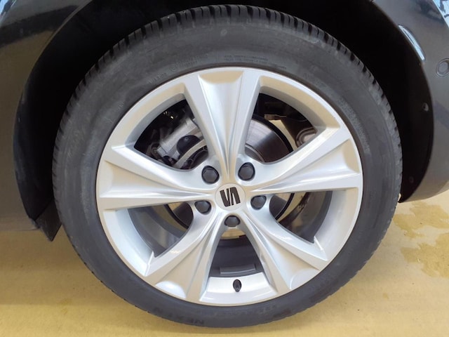 Seat Leon 1.5 eTSI DSG FR-lijn