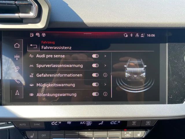 Audi A3 45 TFSI Hybride S-Line Sedan