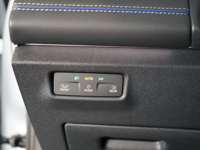 Volkswagen Tiguan 1.5 eTSI R-Line Style