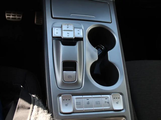 Hyundai Kona 64 kWh Electric