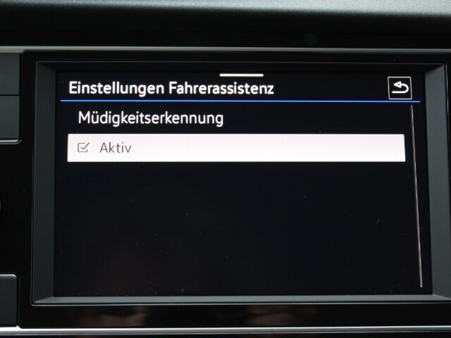 Volkswagen Caravelle 2.0 TDI T6