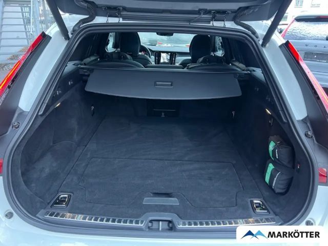 Volvo V90 AWD Dark Ultimate