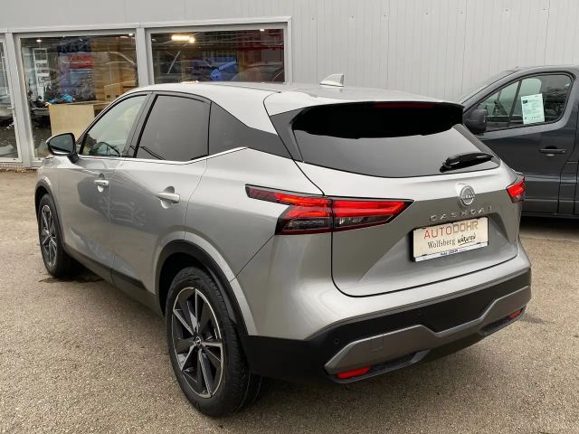 Nissan Qashqai AWD DIG-T Tekna