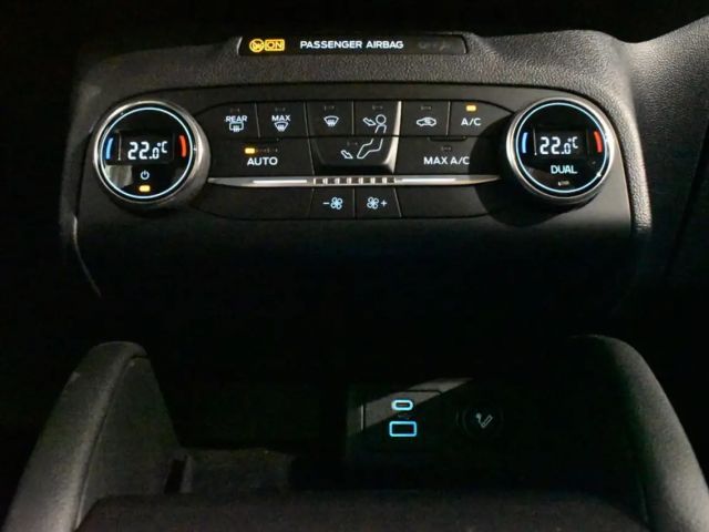 Ford Kuga Hybrid Plug in Hybrid Titanium