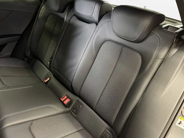 Audi Q2 35 TFSI S-Line