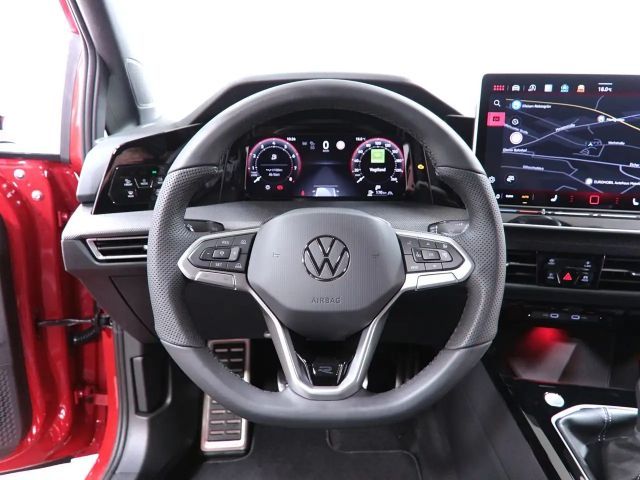 Volkswagen Golf 1.5 TSI R-Line Style