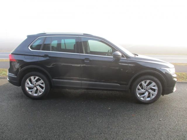 Volkswagen Tiguan 4Motion Elegance Elegance