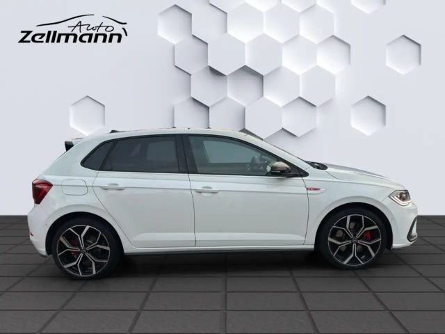 Volkswagen Polo 2.0 TSI