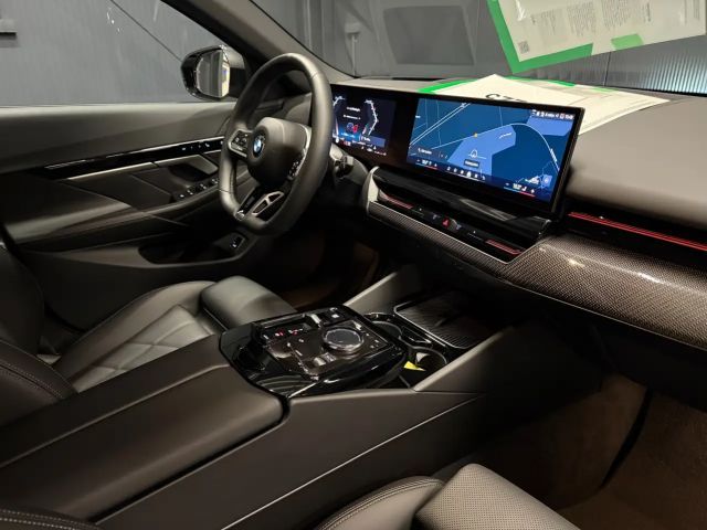 BMW 520 520d M-Sport Touring