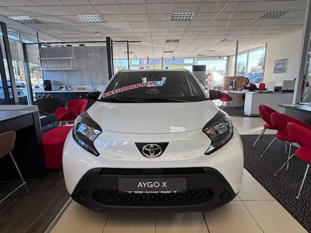Toyota Aygo X Hatchback Play X-play