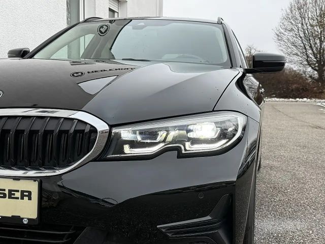 BMW 320 320d Touring xDrive
