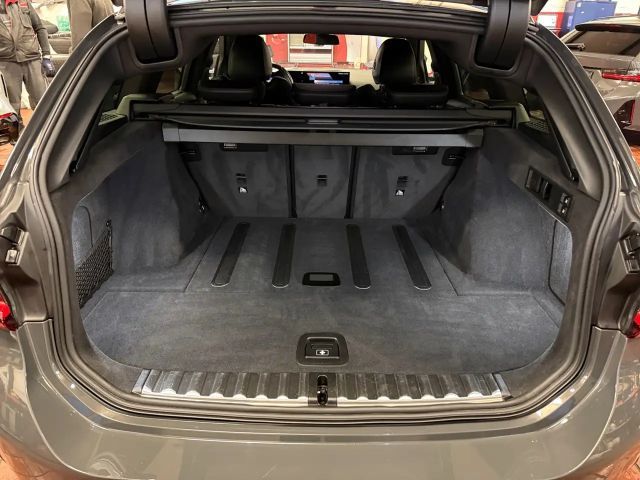 BMW 320 320d M-Sport xDrive