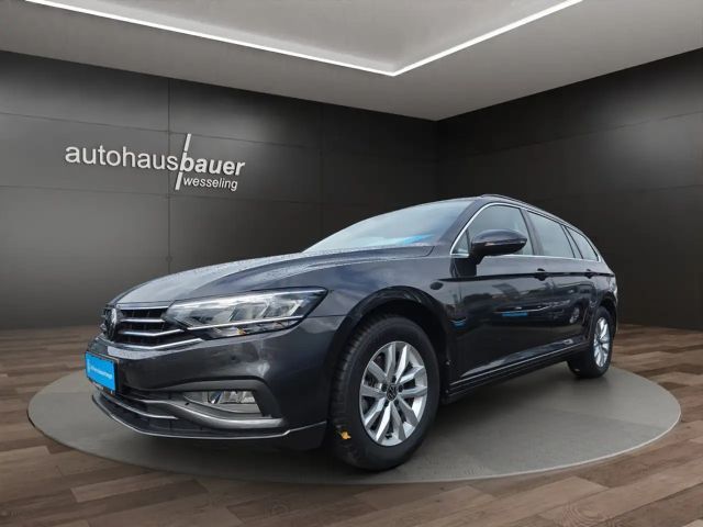 Volkswagen Passat 1.5 TSI Business Variant