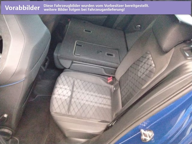 Volkswagen Golf 1.5 eTSI DSG R-Line Style