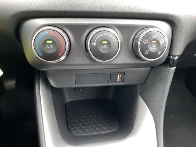 Toyota Yaris 1.0 VVT-i Comfort Hatchback