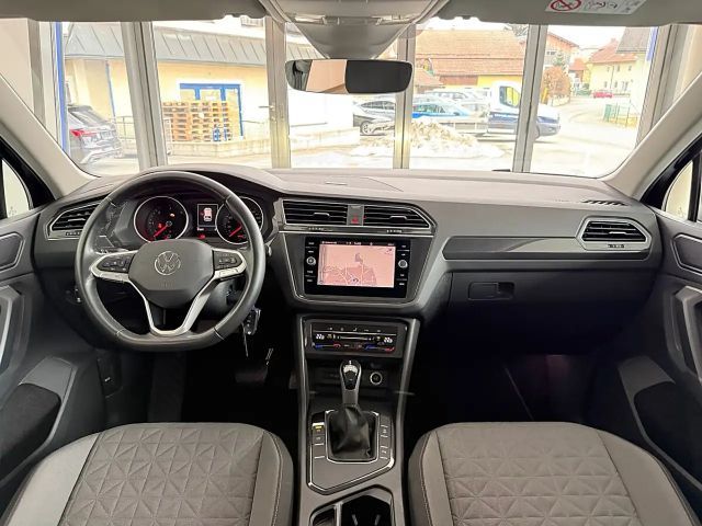 Volkswagen Tiguan DSG Life