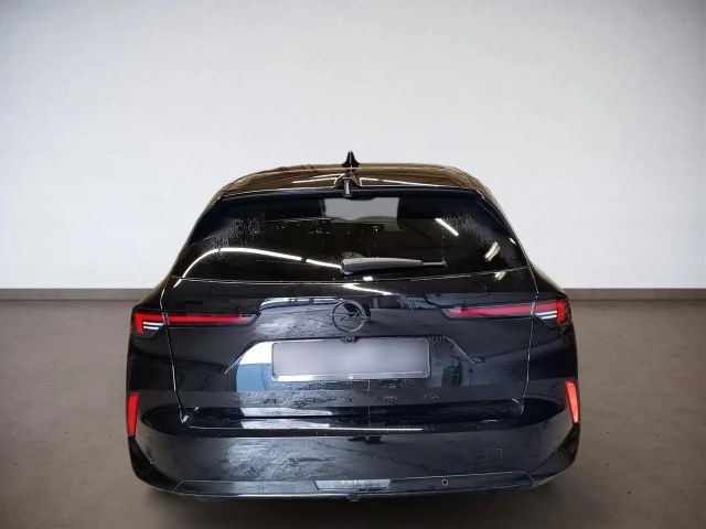 Opel Astra Sports Tourer Ultimate