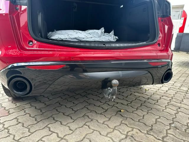 Alfa Romeo Stelvio Q4 Veloce