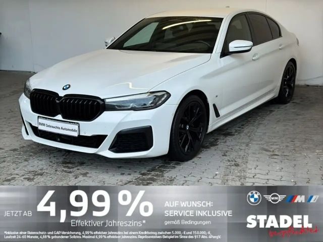 BMW 520 520d M-Sport Sedan