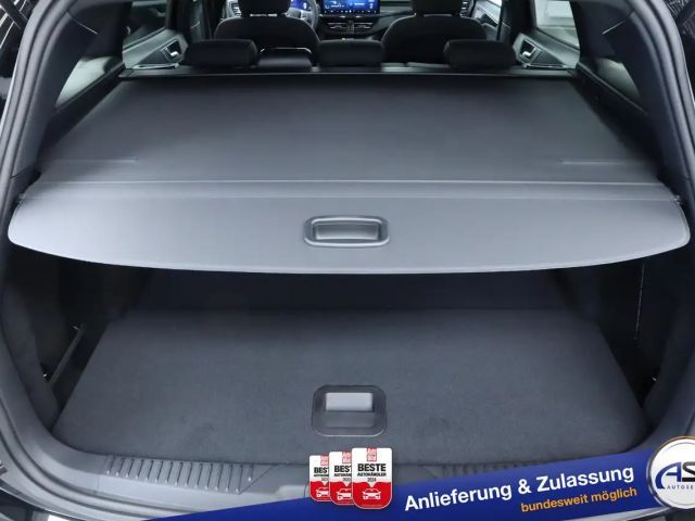 Ford Focus ST Line Wagon