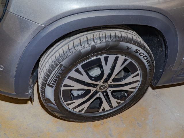 Mercedes-Benz GLB 200 GLB 200 d