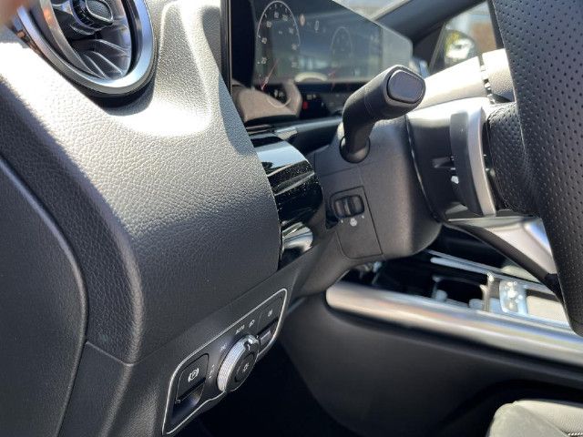 Mercedes-Benz GLA 250 4MATIC