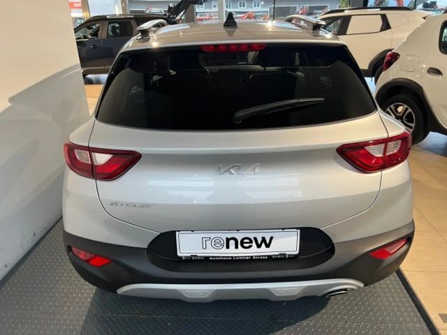 Kia Stonic KIA Stonic Silber1,2