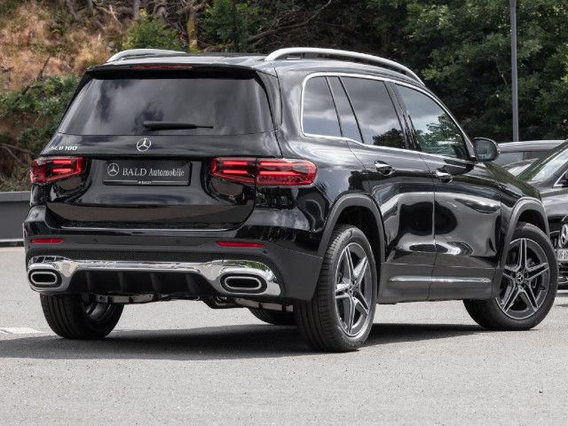 Mercedes-Benz GLB 180 