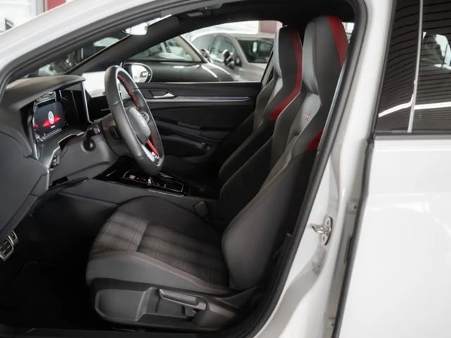 Volkswagen Golf DSG GTI Golf VIII Style