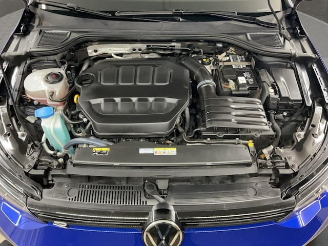 Volkswagen Golf 2.0 TSI DSG Golf VIII