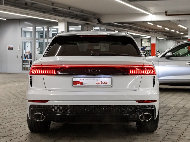 Audi RS Q8 Quattro
