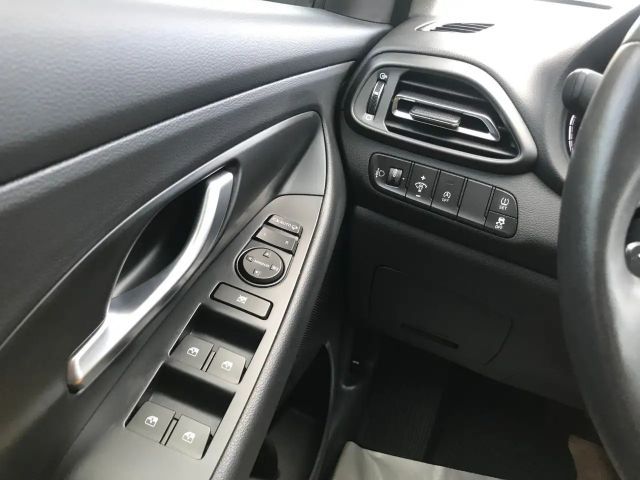 Hyundai i30 Hybrid Prime