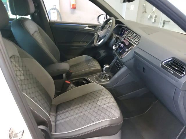 Volkswagen Tiguan 2.0 TDI DSG R-Line