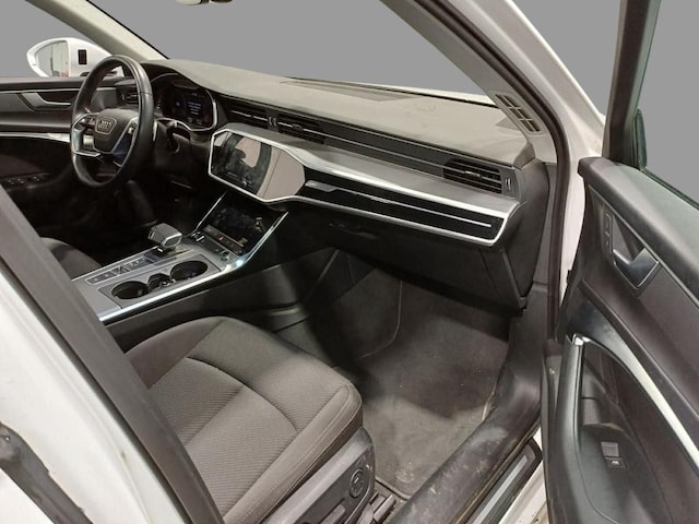 Audi A6 40 TDI Avant S-Tronic