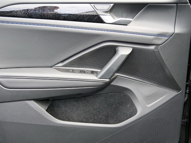 Volkswagen Tiguan 2.0 TDI R-Line