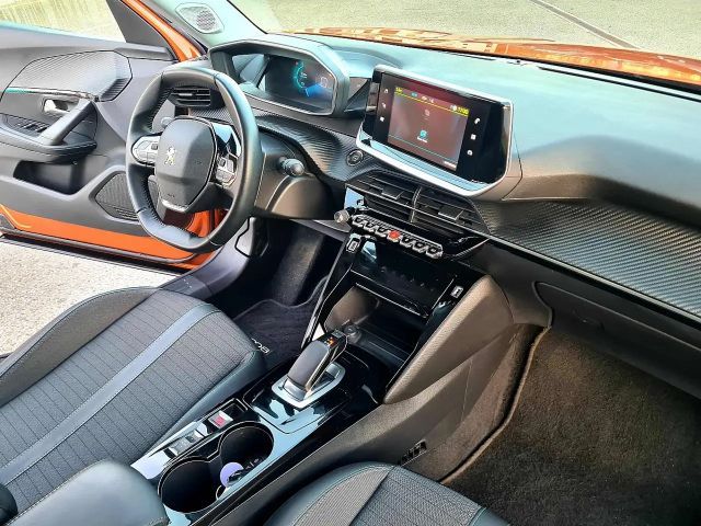Peugeot E-2008 Allure Pack