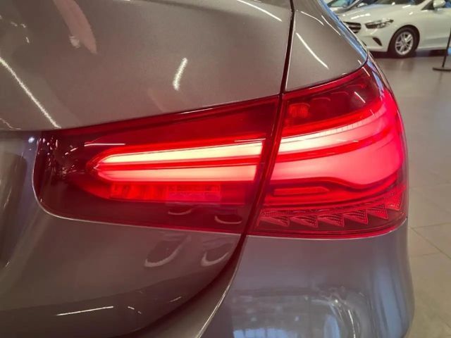 Mercedes-Benz A 200 Limousine PROGR+KAM+LED+AMBI+DIST+PANO+AHK