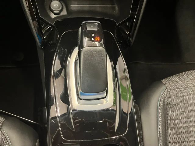 Peugeot E-2008 Allure Pack