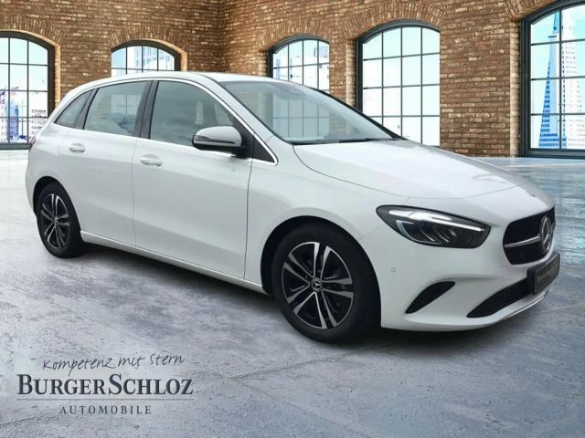 Mercedes-Benz B 180 NAVI/LED/KAMERA/AHK
