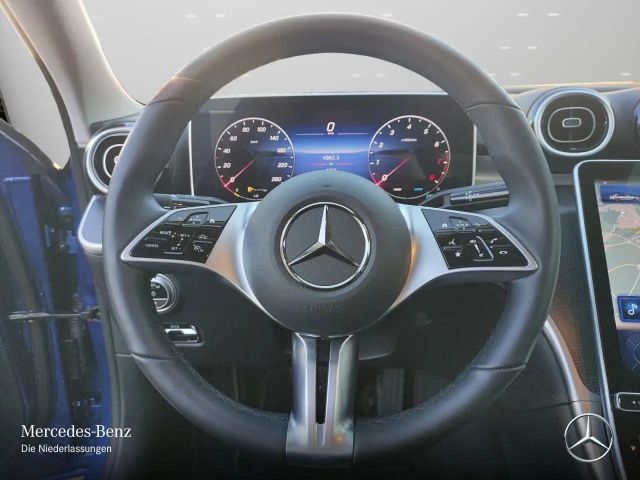 Mercedes-Benz C 180 AVANTGARDE Sedan