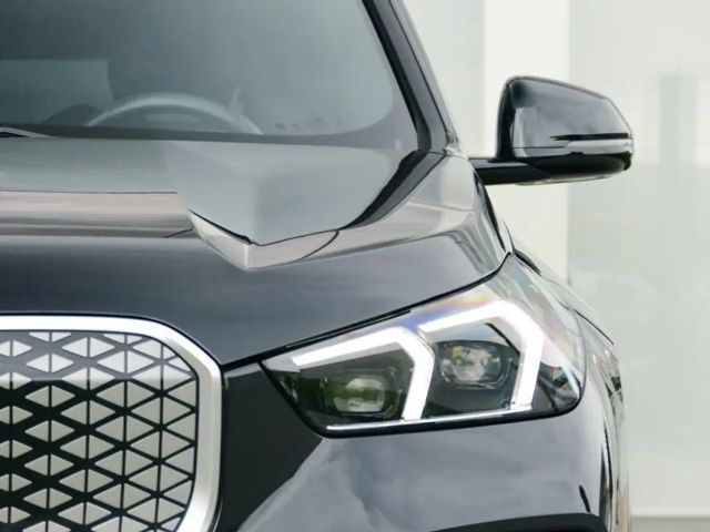 BMW iX1 Drive pro M-Sport xDrive30