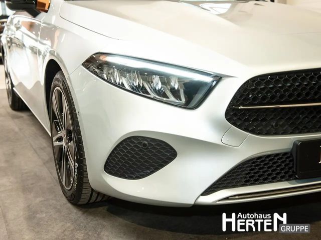 Mercedes-Benz A 180 Progressive