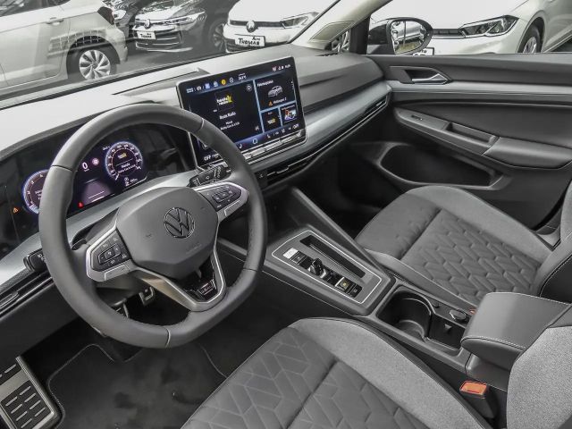 Volkswagen Golf 1.5 eTSI DSG Golf VIII