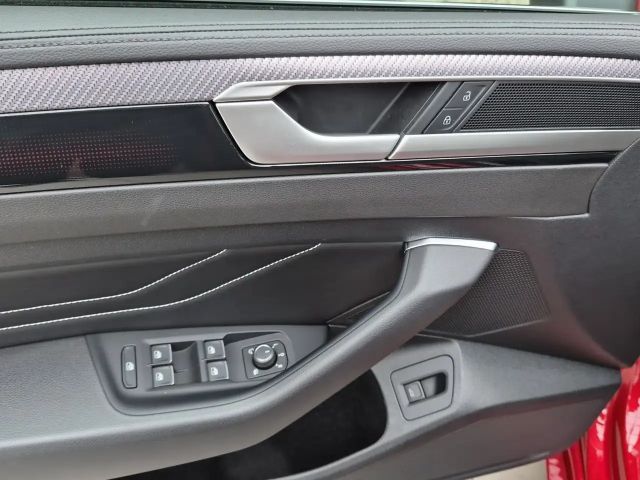 Volkswagen Arteon 2.0 TDI R-Line