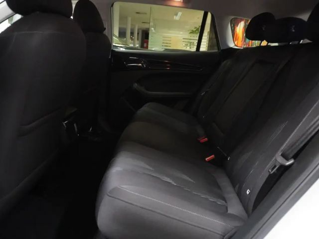 MG MG5 51 kWh Comfort EV