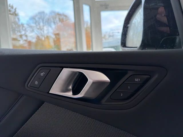 BMW M140i Sedan xDrive