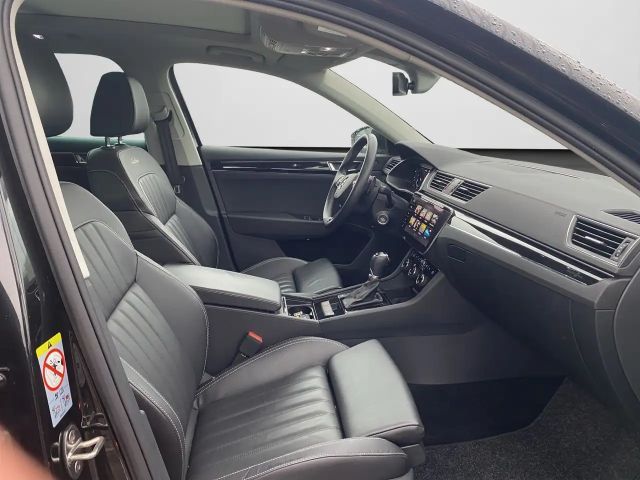 Skoda Superb 2.0 TDI Combi
