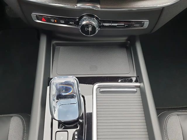 Volvo XC60 AWD Plus T6