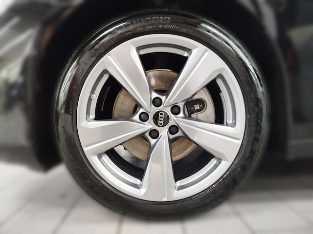 Audi A6 Avant S-Tronic